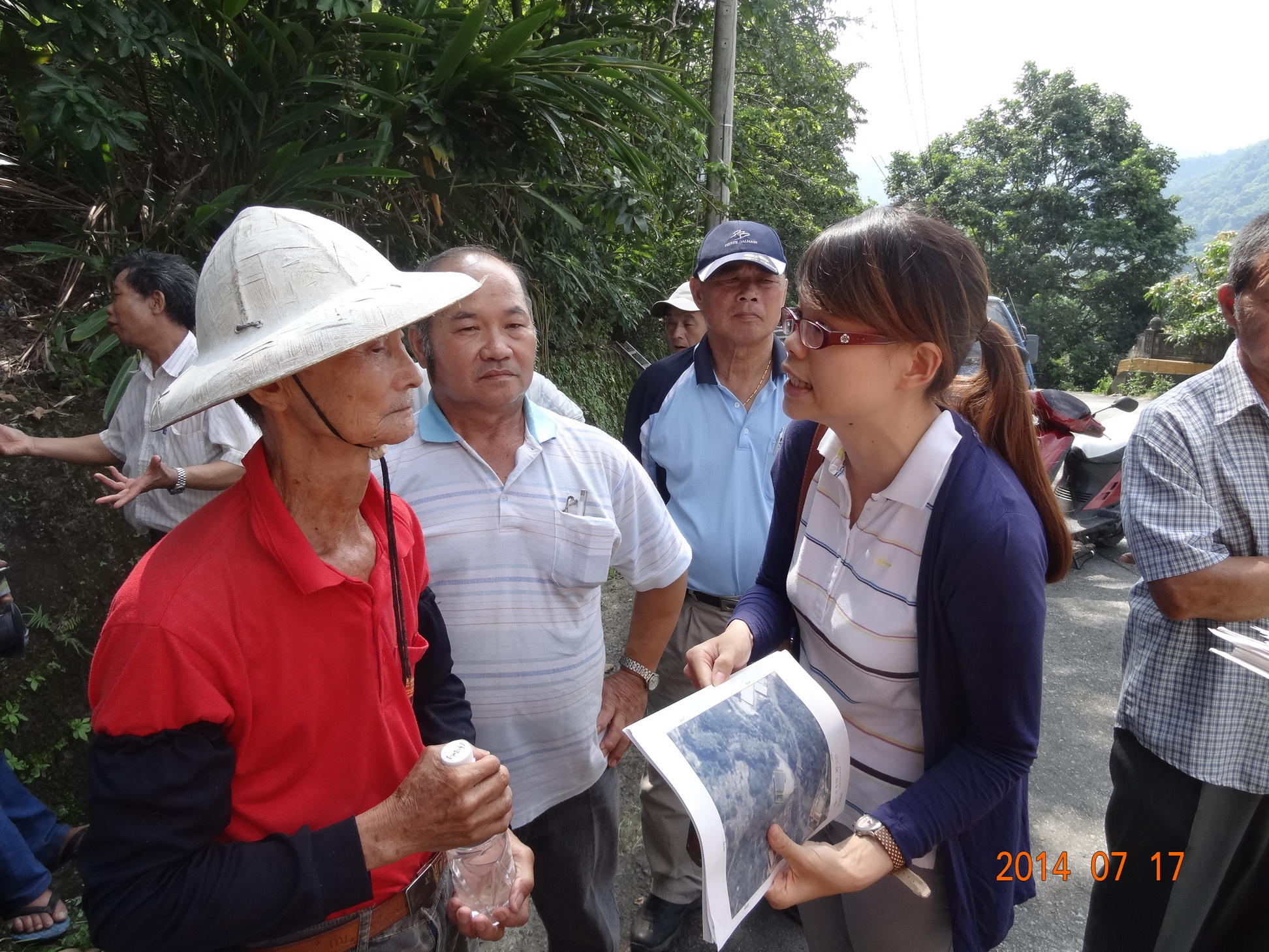 林管處持續下鄉協助民眾辦理換約